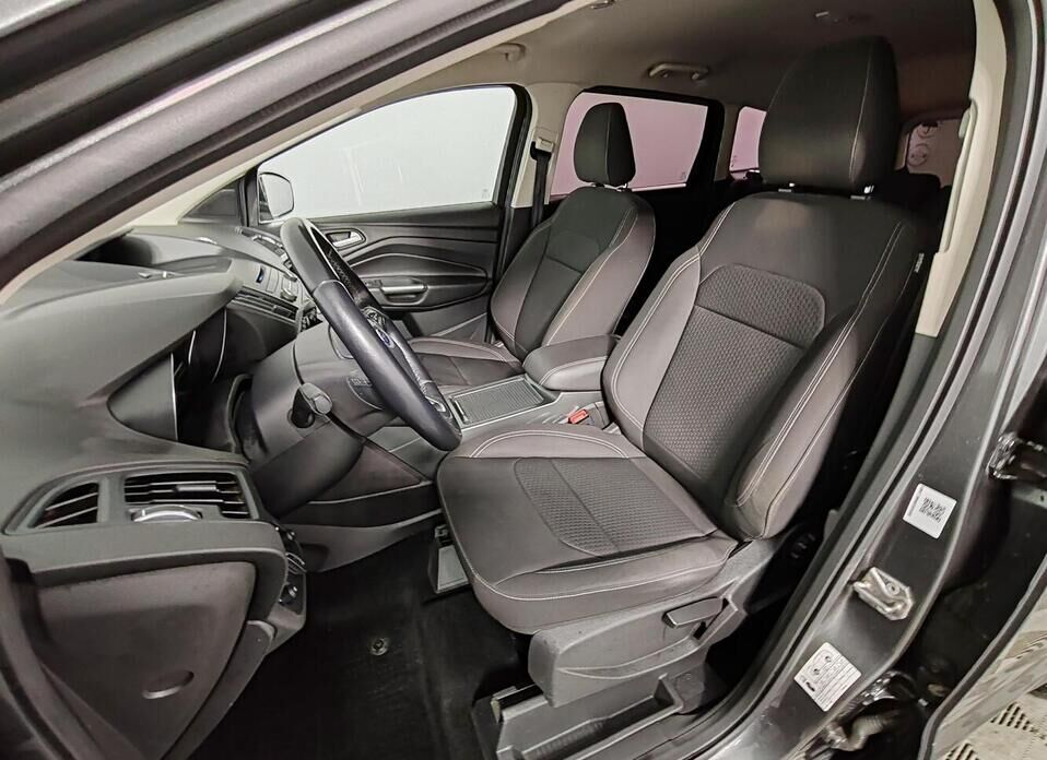 Ford Kuga, II Рестайлинг 2.5 AT (150 л.с.)