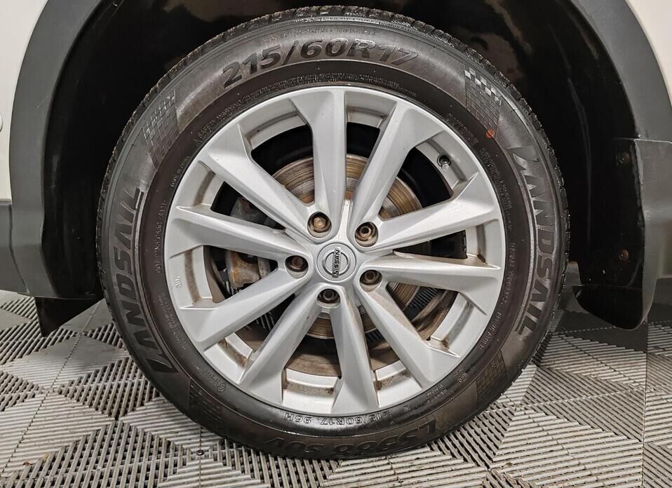 Nissan Qashqai, II 2.0 CVT (144 л.с.)