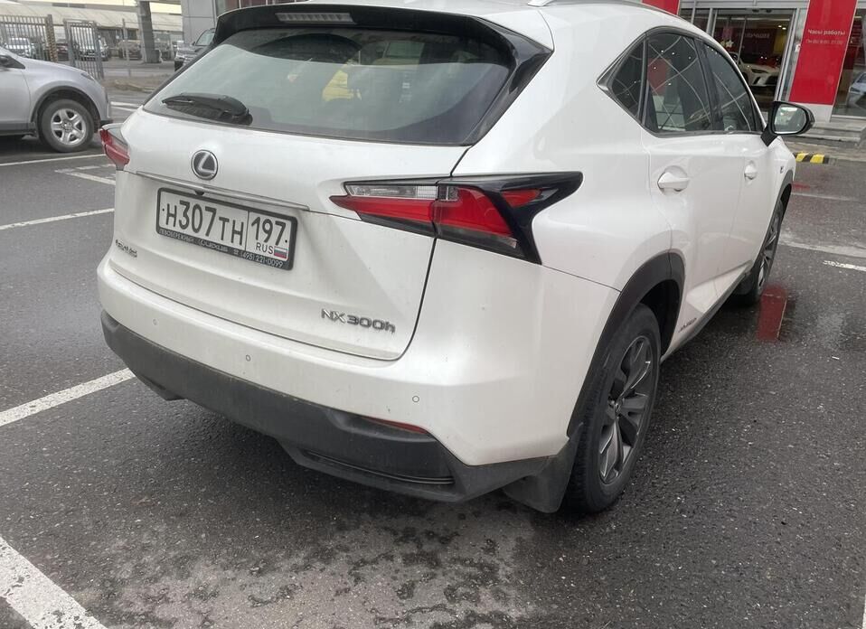 Lexus NX, I 300h 2.5hyb CVT (155 л.с.) 4WD