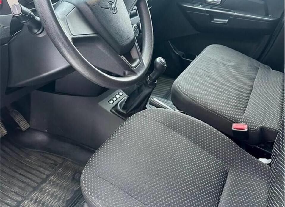 УАЗ Pickup, I Рестайлинг 2 2.7 MT (150 л.с.) 4WD