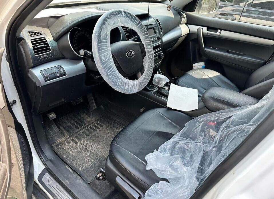 Kia Sorento 2.4 AT (175 л.с.) 4WD