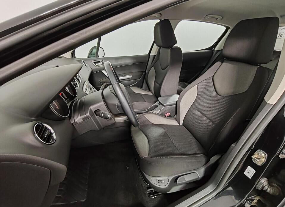 Peugeot 308, I 1.6 AT (120 л.с.)