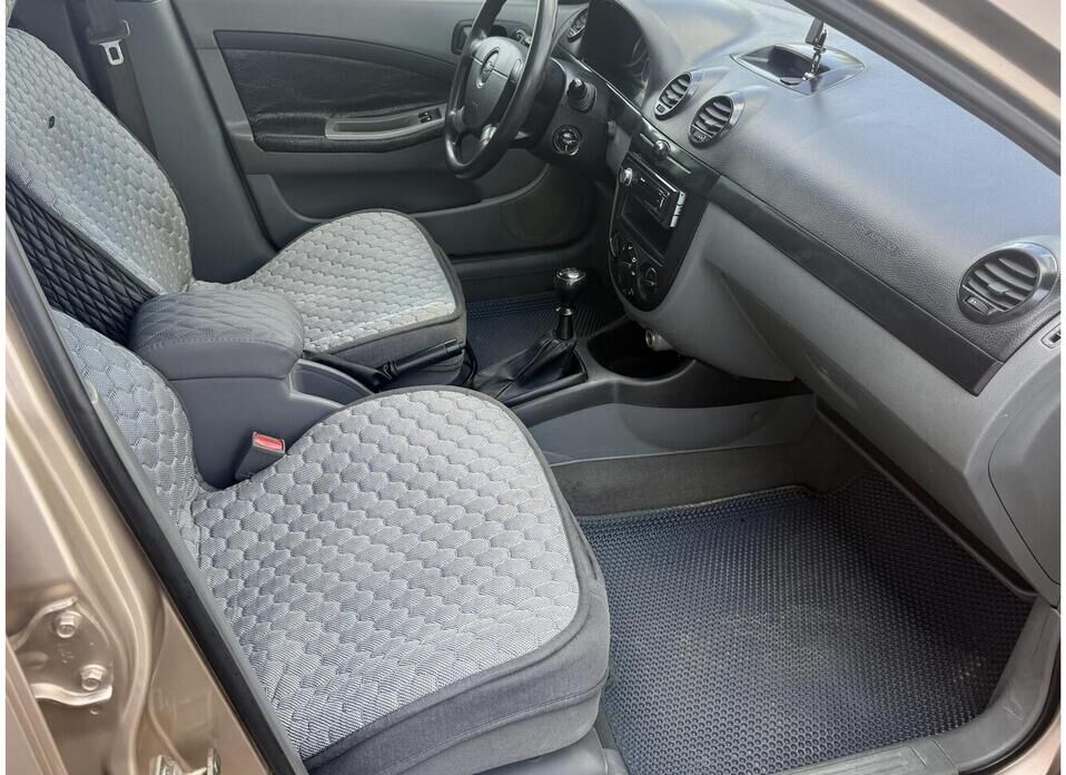 Chevrolet Lacetti 1.4 MT (94 л.с.)