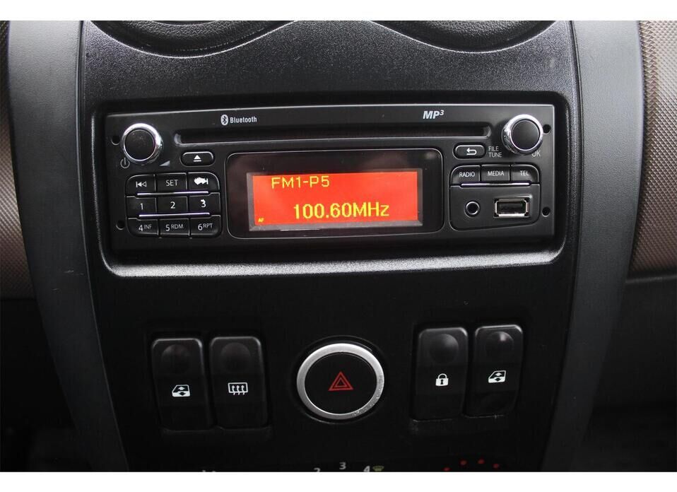 LADA (ВАЗ) Largus, I 1.6 MT (105 л.с.)