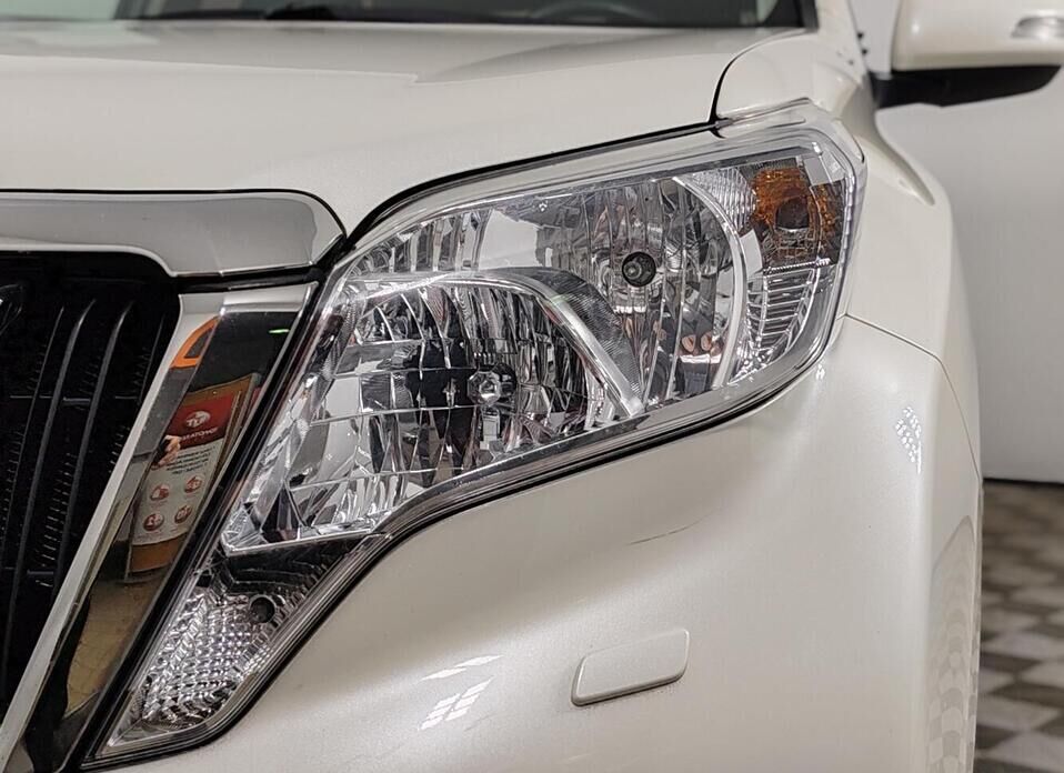 Toyota Land Cruiser Prado, 150 Series Рестайлинг 1 3.0d AT (173 л.с.) 4WD