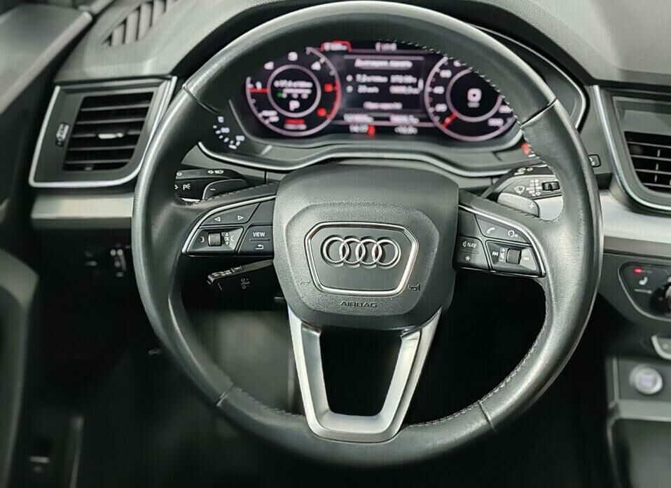 Audi Q5 2.0d AMT (163 л.с.) 4WD