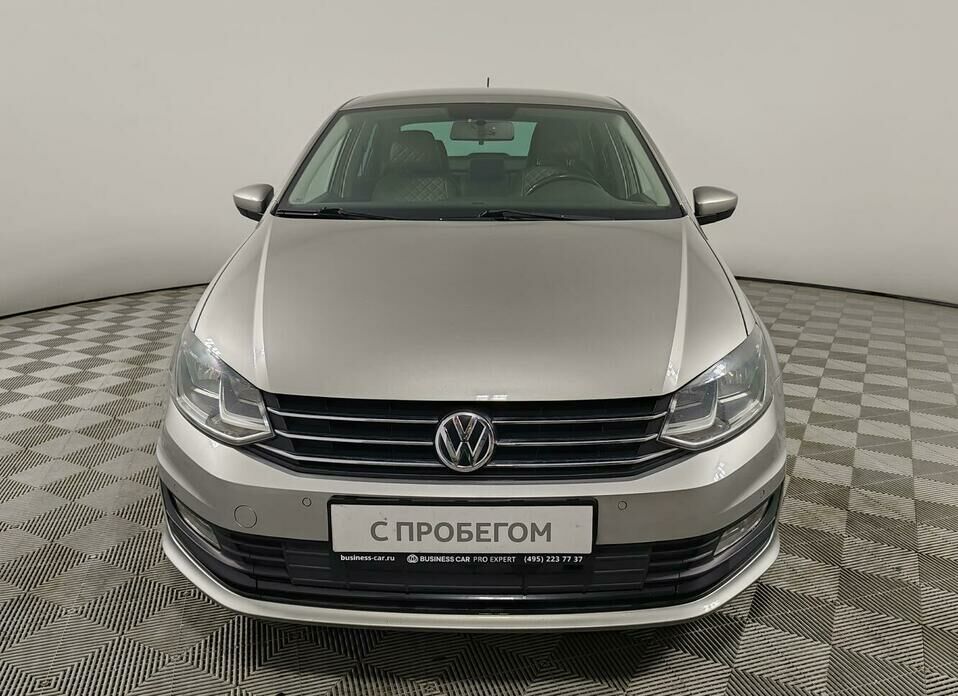 Volkswagen Polo 1.6 AT (110 л.с.)