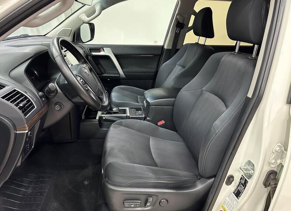 Toyota Land Cruiser Prado 4.0 AT (249 л.с.) 4WD