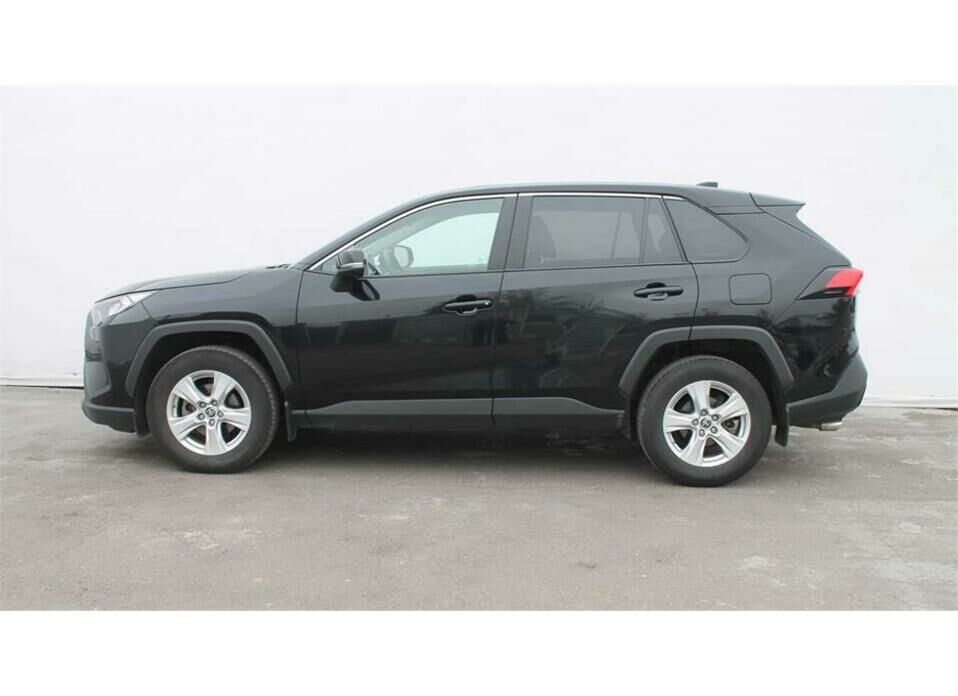 Toyota RAV4 2.0 MT (149 л.с.)