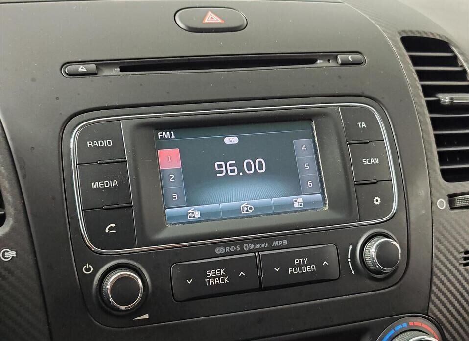 Kia Cerato, III 2.0 AT (150 л.с.)