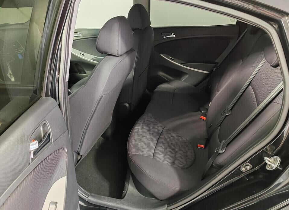 Hyundai Solaris 1.6 AT (123 л.с.)
