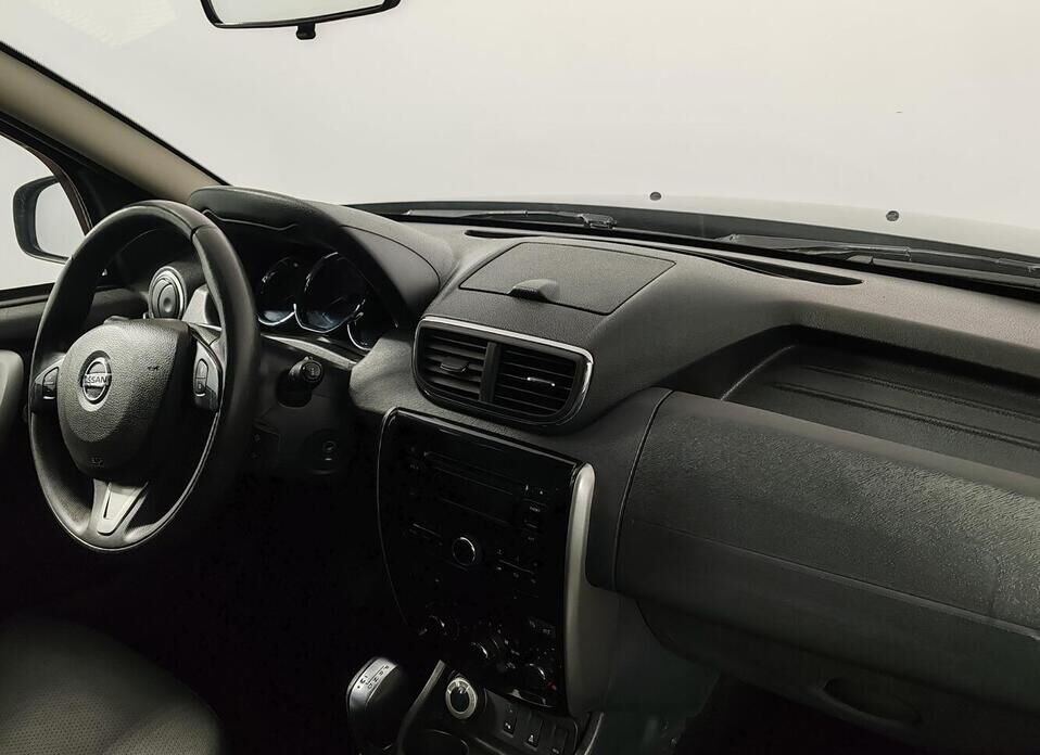 Nissan Terrano, III (D10) 2.0 AT (143 л.с.) 4WD