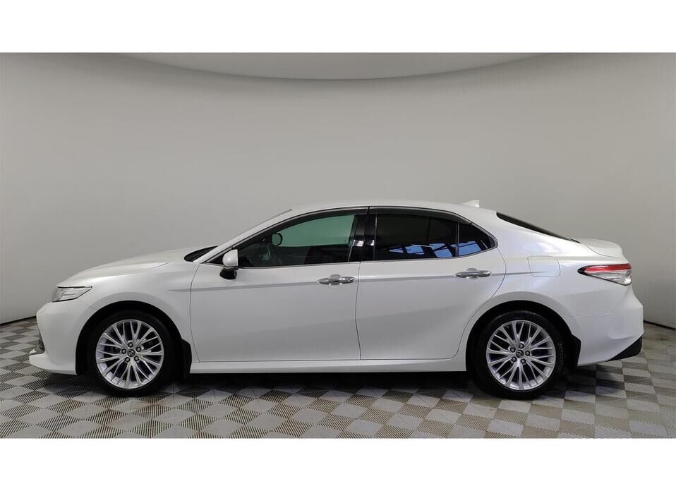 Toyota Camry 3.5 AT (249 л.с.)
