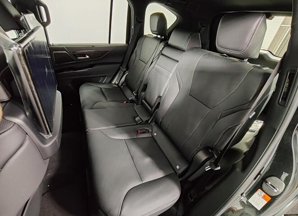 Lexus LX, IV 600 3.5 AT (415 л.с.) 4WD