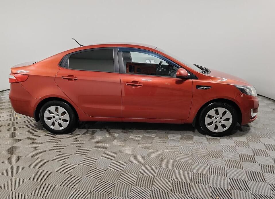 Kia Rio, III 4-speed 1.6 AT (123 л.с.)