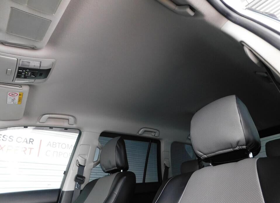 Toyota Land Cruiser Prado, 150 Series Рестайлинг 1 2.7 AT (163 л.с.) 4WD