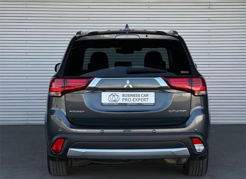 Mitsubishi Outlander 3.0 AT (227 л.с.) 4WD