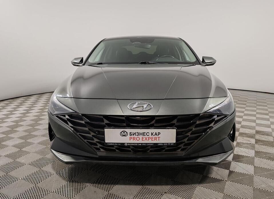 Hyundai Elantra 2.0 AT (150 л.с.)