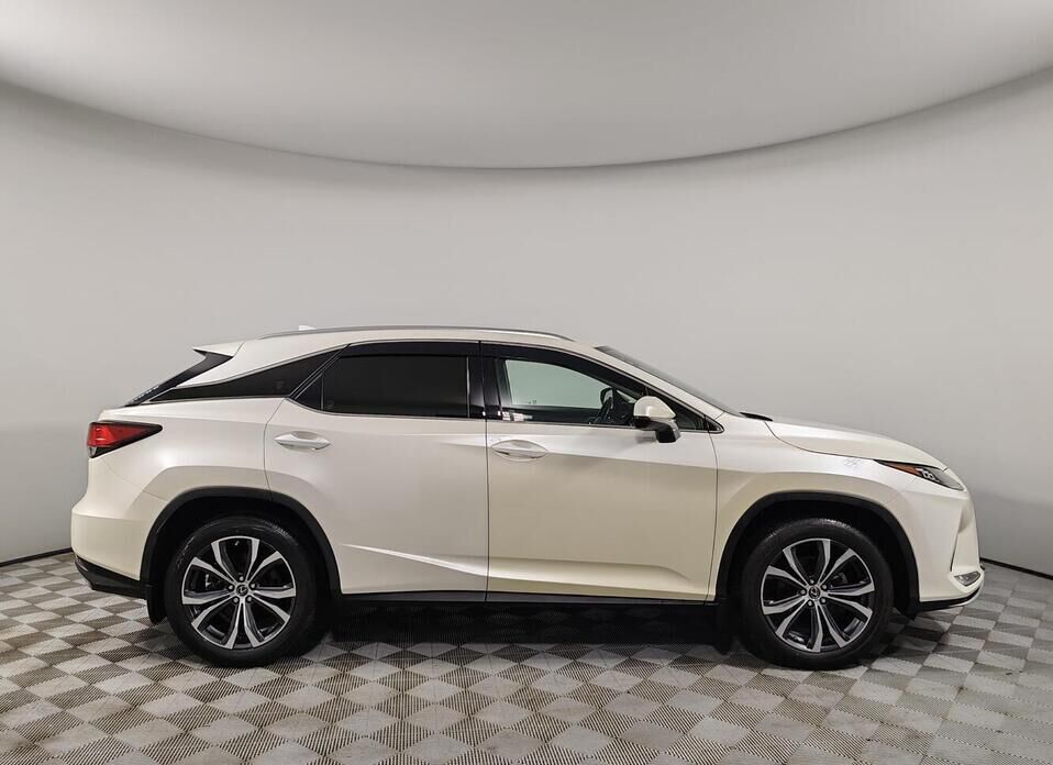 Lexus RX, IV Рестайлинг 300 2.0 AT (238 л.с.) 4WD