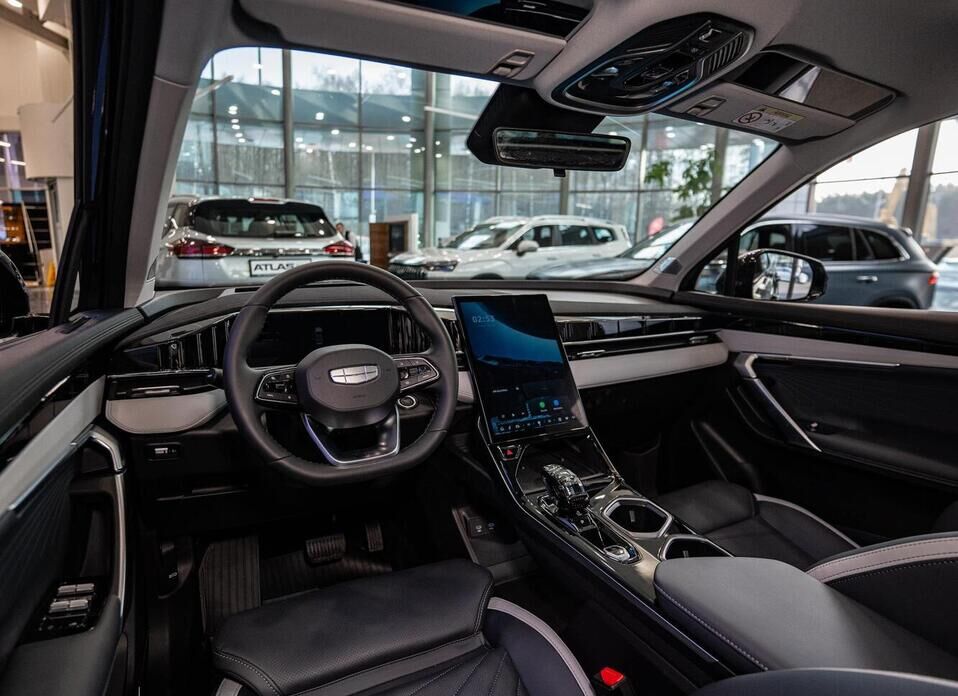 Geely Atlas, II 2.0 AT (200 л.с.) 4WD
