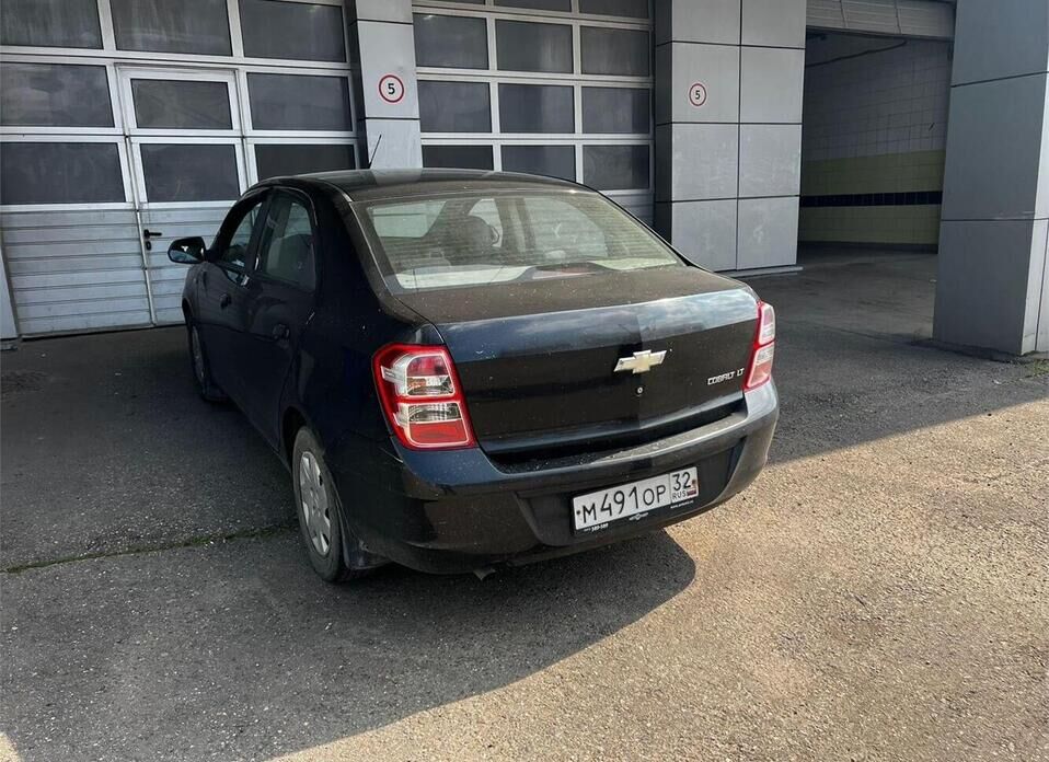 Chevrolet Cobalt 1.5 MT (105 л.с.)