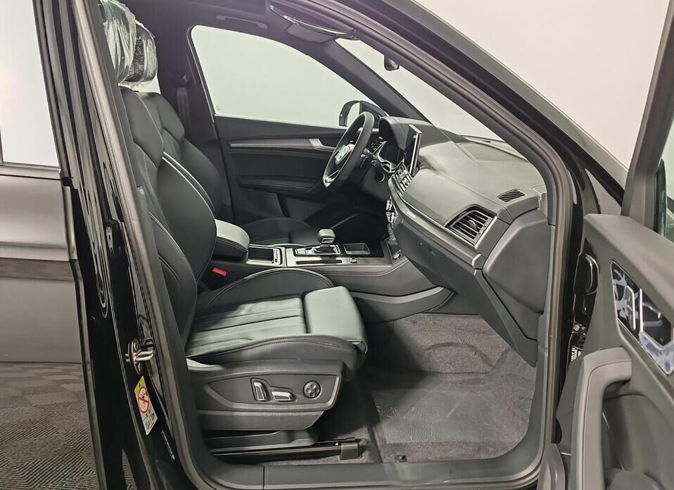 Audi Q5 L 2.0 AMT (190 л.с.) 4WD