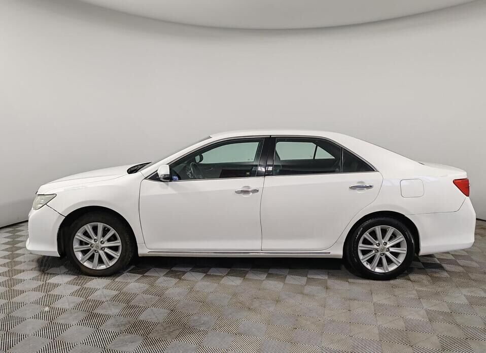 Toyota Camry, VII (XV50) 3.5 AT (277 л.с.)
