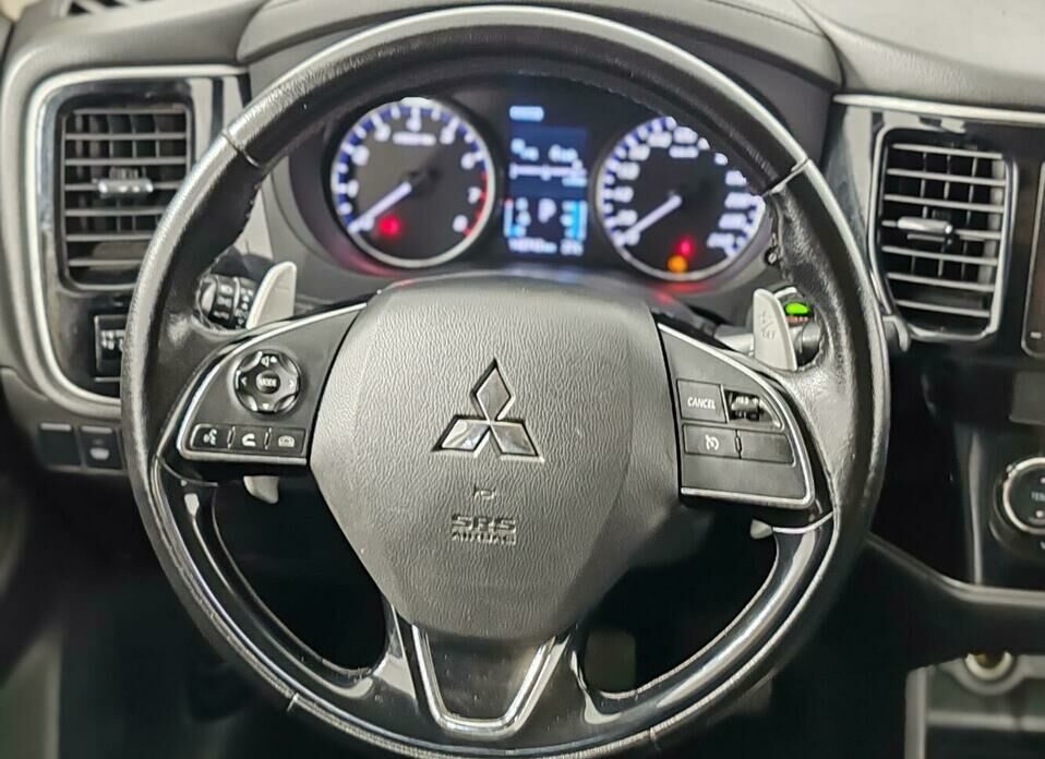 Mitsubishi Outlander 2.4 CVT (167 л.с.) 4WD