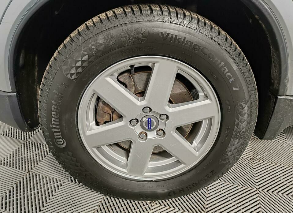 Volvo XC90 2.4d AT (185 л.с.) 4WD