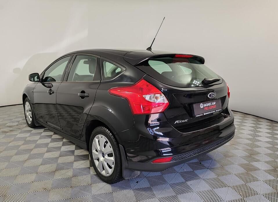 Ford Focus 1.6 AMT (125 л.с.)