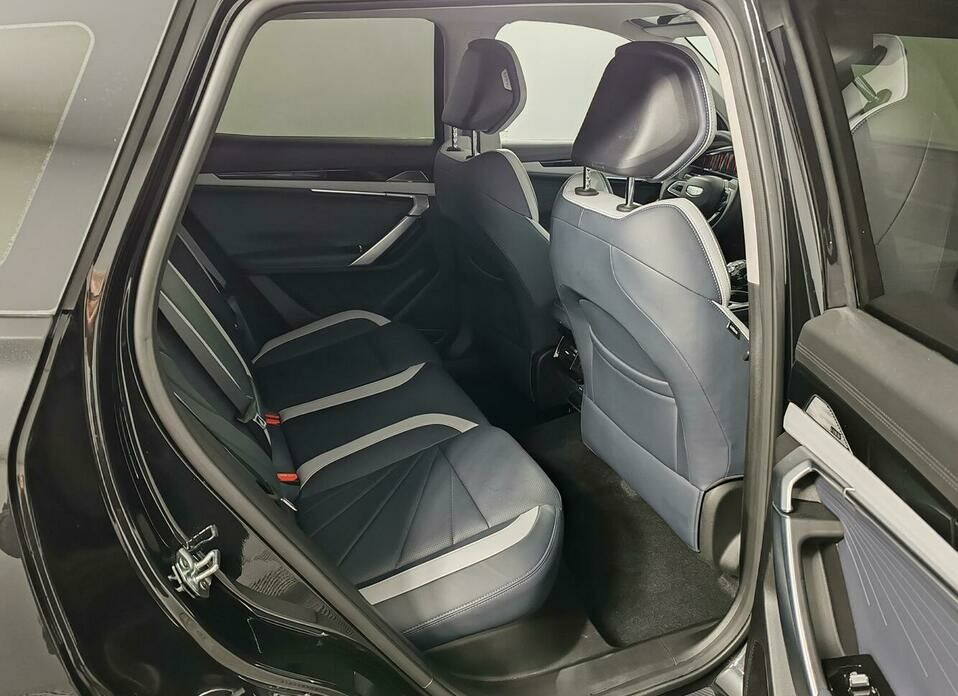 Geely Atlas 2.0 AT (200 л.с.) 4WD