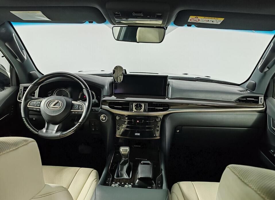 Lexus LX, III Рестайлинг 2 570 5.7 AT (367 л.с.) 4WD