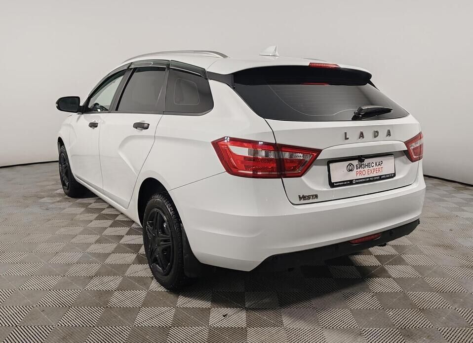 LADA (ВАЗ) Vesta, I SW 1.6 CVT (113 л.с.)