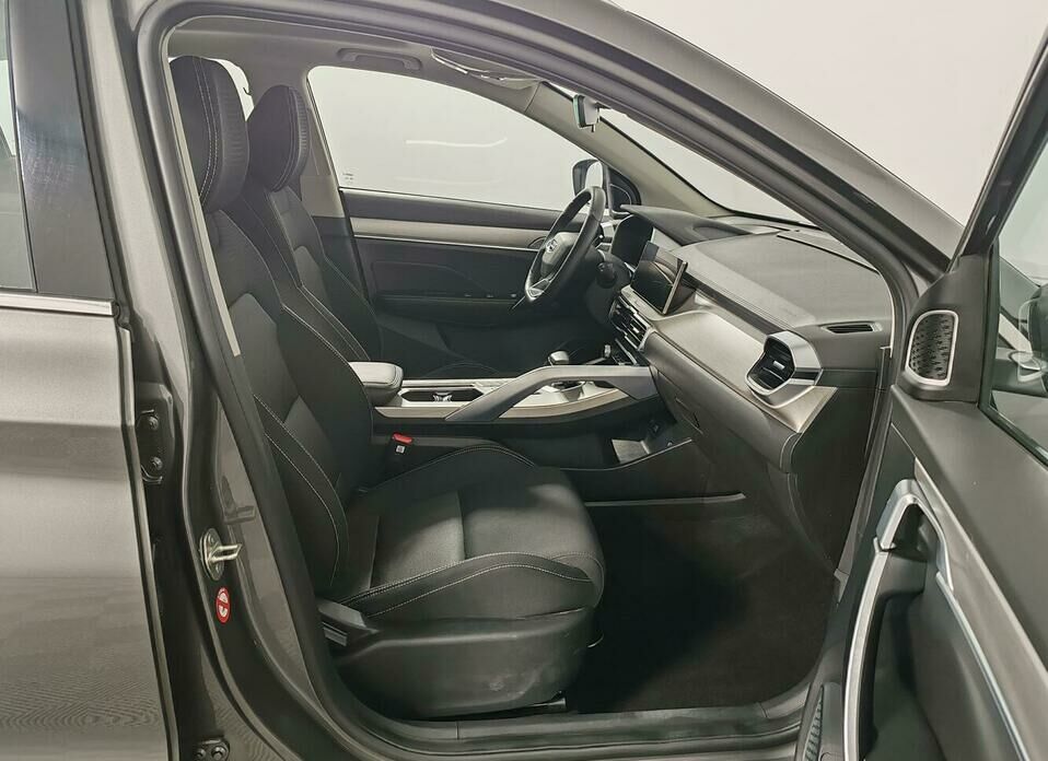 Geely Coolray 1.5 AMT (150 л.с.)