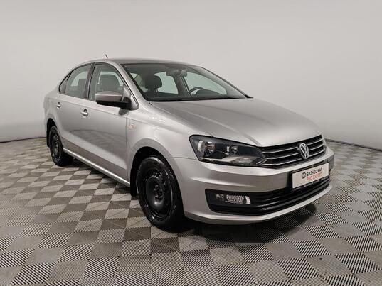 Volkswagen Polo, 2018&nbsp;г., 52&nbsp;657&nbsp;км