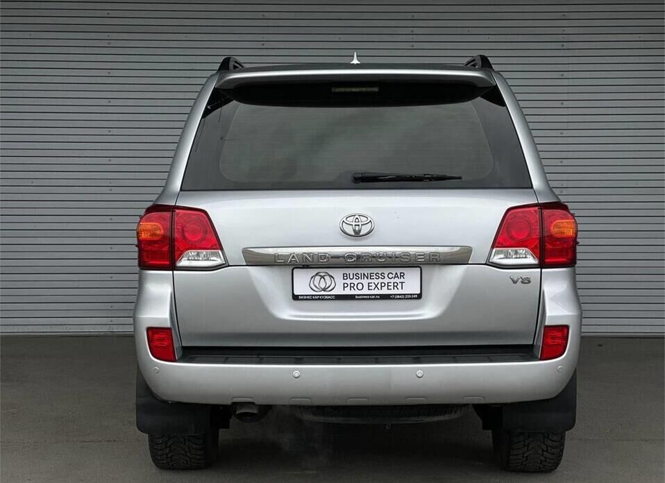 Toyota Land Cruiser 4.6 AT (309 л.с.) 4WD