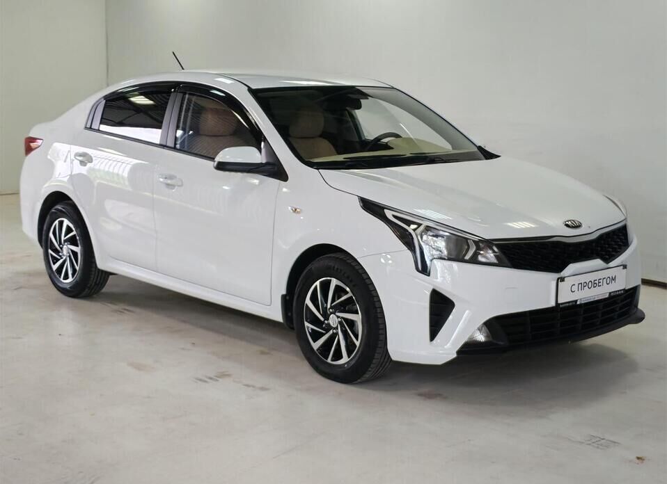 Kia Rio 1.6 AT (123 л.с.)