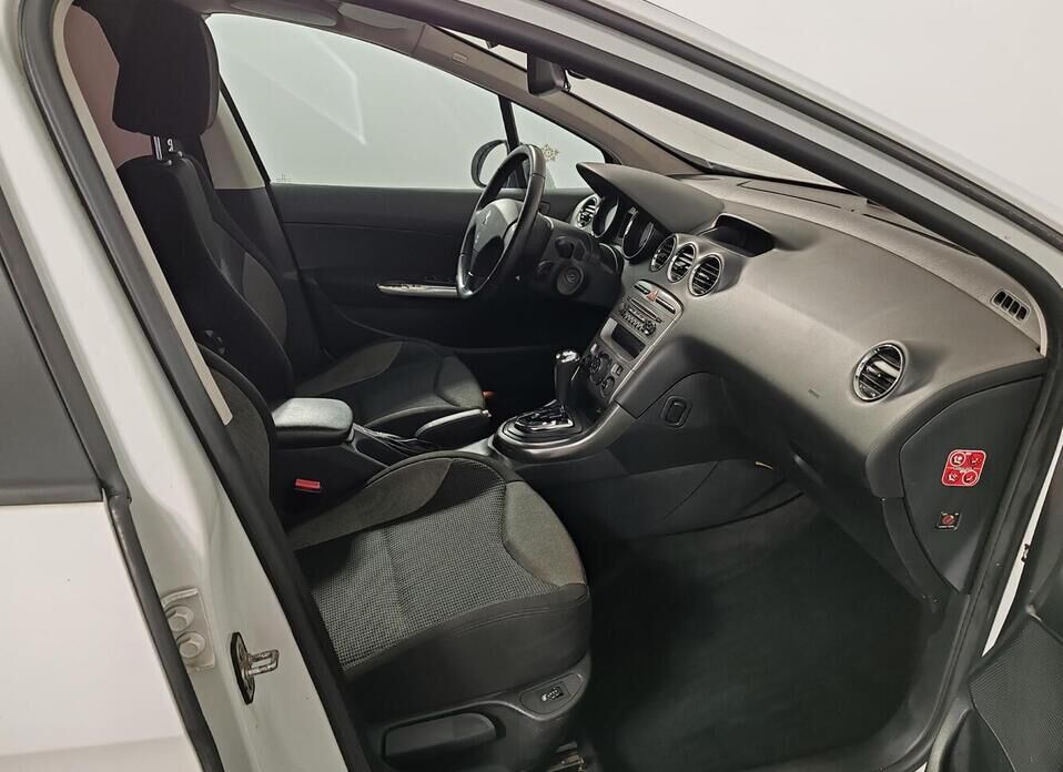 Peugeot 308, I 1.6 AT (120 л.с.)