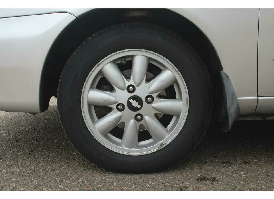 Chevrolet Tacuma 2.0 AT (121 л.с.)