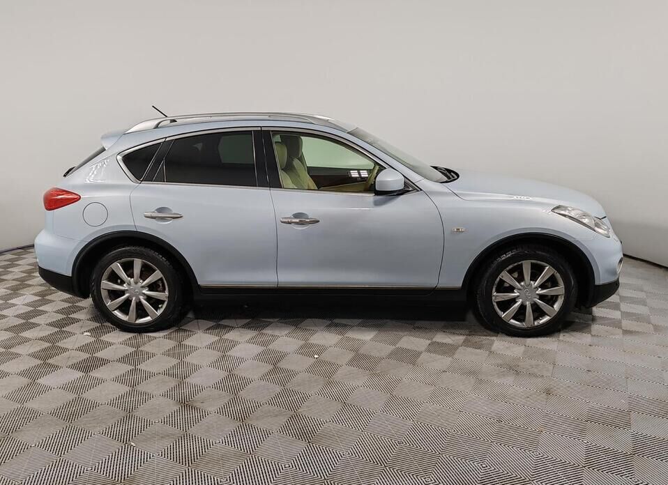 Infiniti EX, I (J50) EX25 2.5 AT (222 л.с.) 4WD