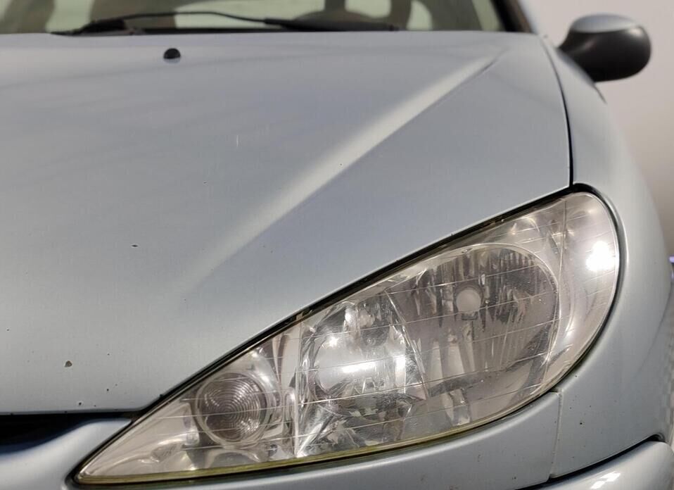 Peugeot 206 1.4 AT (75 л.с.)