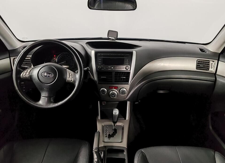 Subaru Forester 2.5 AT (173 л.с.) 4WD