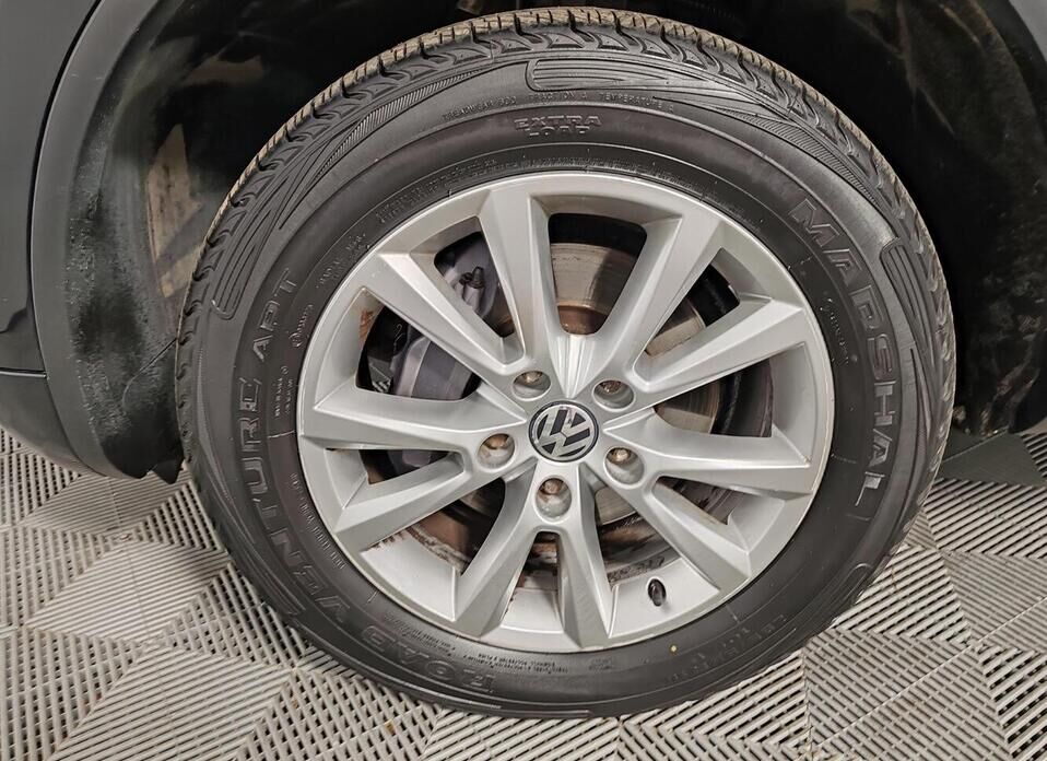 Volkswagen Touareg 3.6 AT (249 л.с.) 4WD