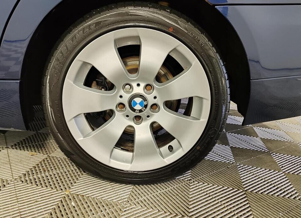 BMW 3 серии 320i 2.0 AT (156 л.с.)