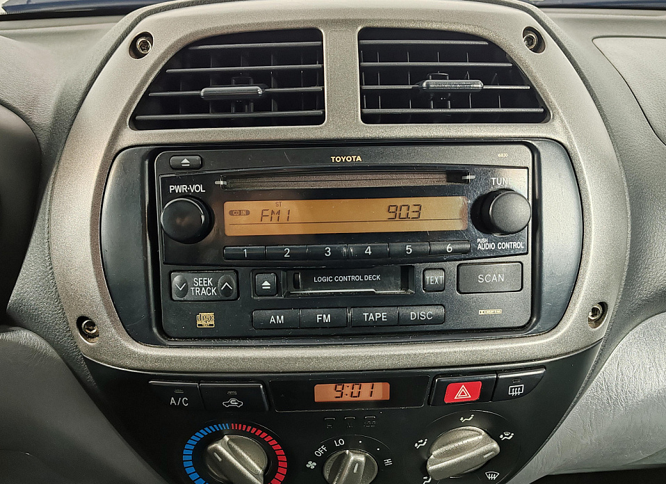 Toyota RAV4, II (XA20) 2.0 AT (150 л.с.) 4WD