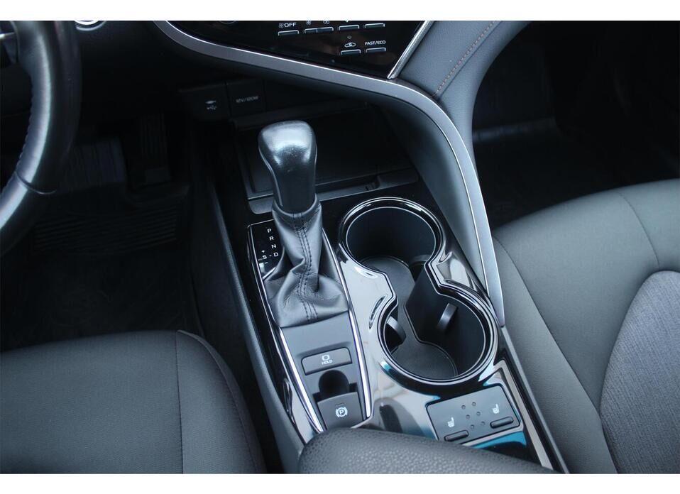 Toyota Camry 2.0 AT (150 л.с.)