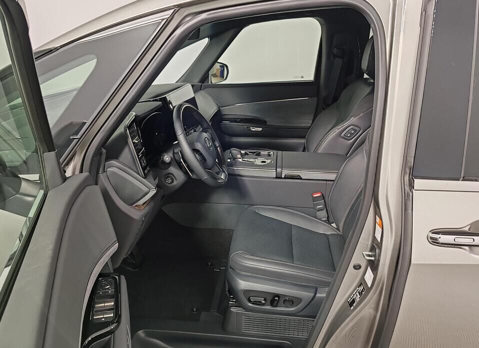 Lexus LM, II 350h 2.5hyb CVT (190 л.с.) 4WD