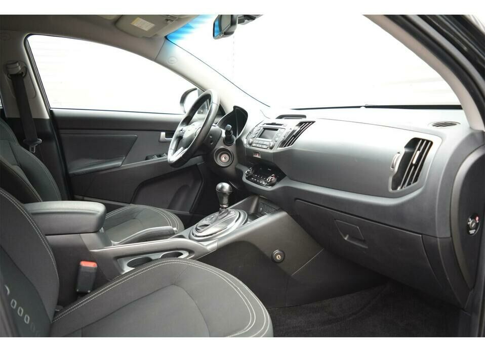 Kia Sportage 2.0 AT (150 л.с.) 4WD