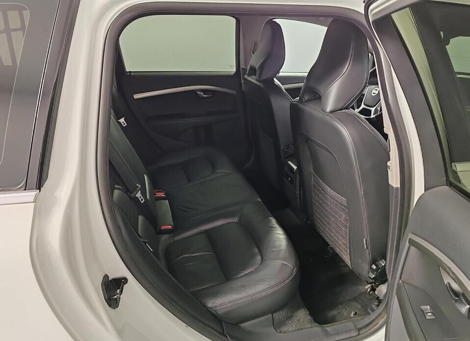 Volvo XC70 2.4d AT (175 л.с.) 4WD