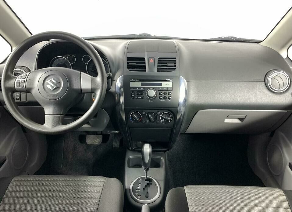 Suzuki SX4 1.6 AT (120 л.с.)